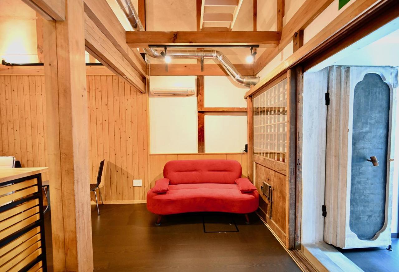 Manabi-Stay Takayama モダンな蔵ダイニングと半露天風呂付き古民家一棟貸切ホテル Екстериор снимка
